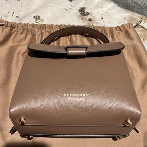 Burberry purse/ brown